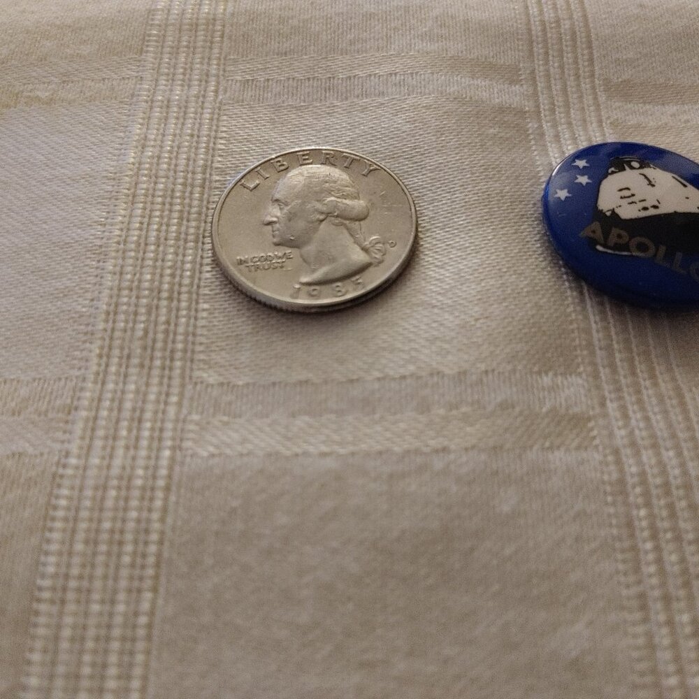 APOLLO Vintage Pin